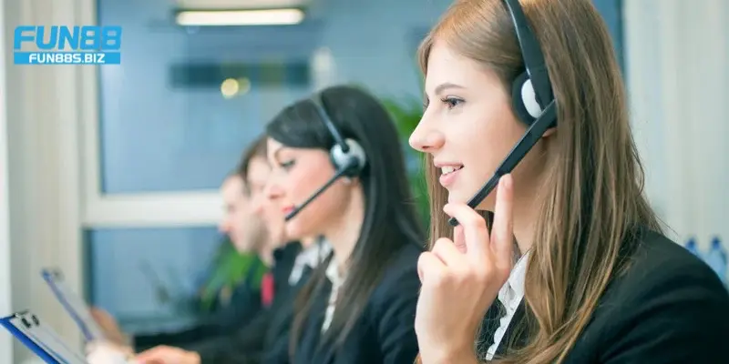 Đội ngũ chăm sóc khách hàng chuyên môn cao